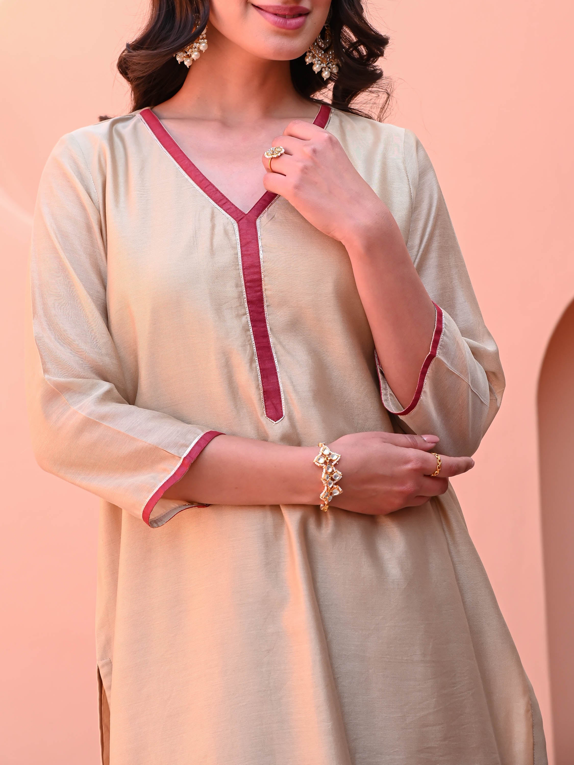 Diyah - FC - 083